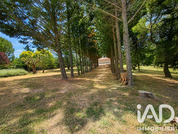 Maison à vendre 9 pièces 377 m² Roullens