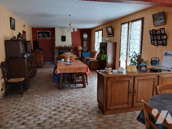 Maison à vendre à ALLONNE (79130)
