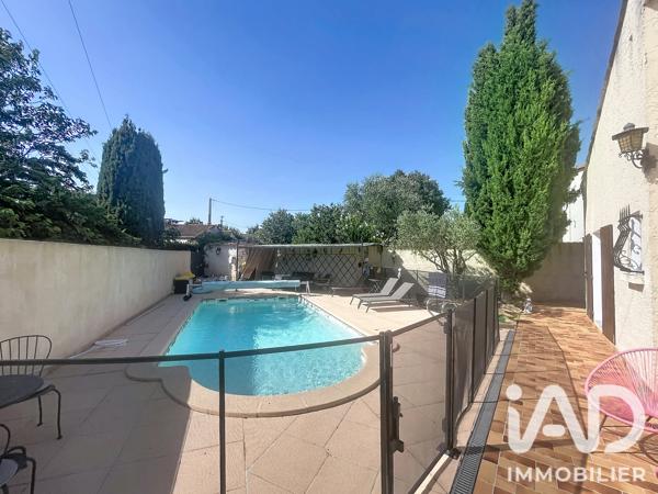 Location maison 6 pièces 170 m² Lambesc