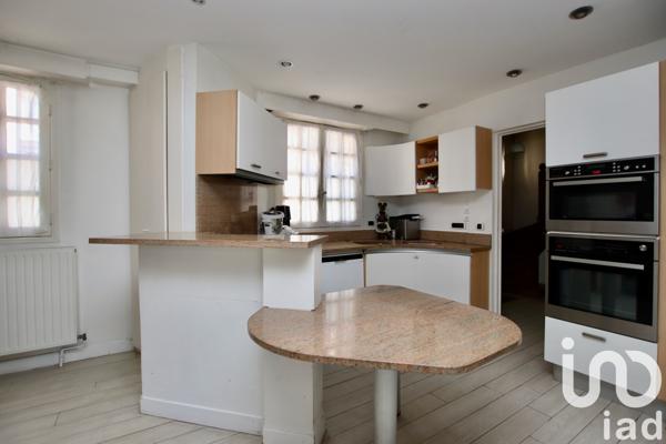 Maison à vendre 8 pièces 200 m² Clamart