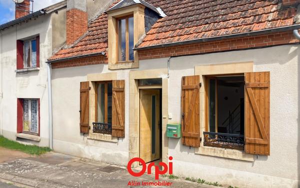 Maison à vendre    2 pièces •  Urçay