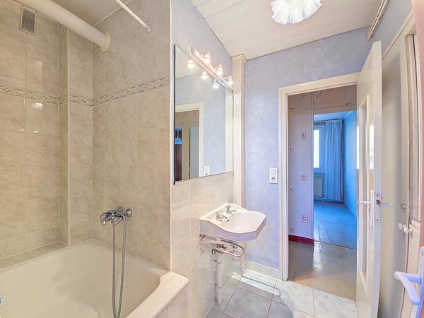 Appartement T4 hyper centre avec garage