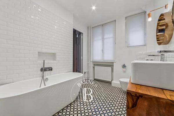 Paris 16ème, Appartement 3 Chambres -  99 m² à vendre