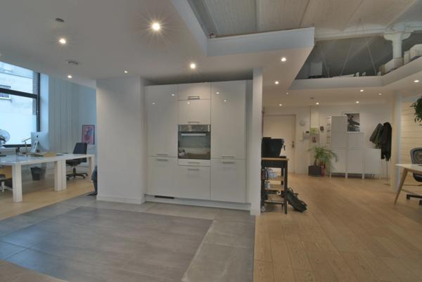 Nouveauté, superbe appartement de type loft d'une surface de 161m2 carrez, totalement rénové au coeur de Lille