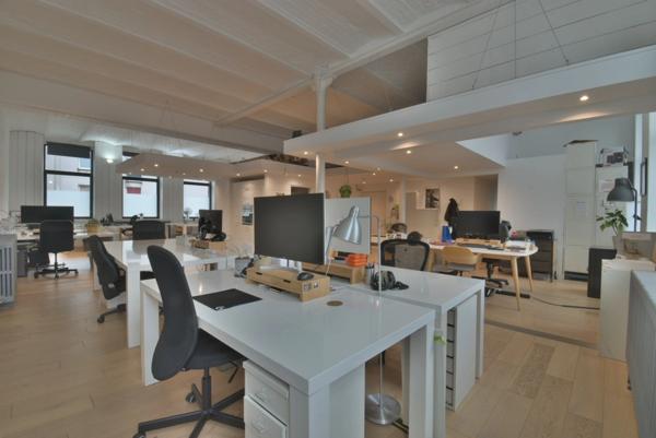 Nouveauté, superbe appartement de type loft d'une surface de 161m2 carrez, totalement rénové au coeur de Lille