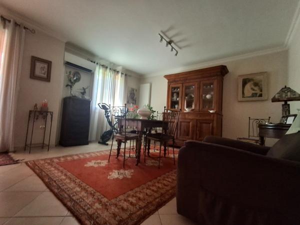 Bédarieux Superbe Appartement avec terrasse et garage