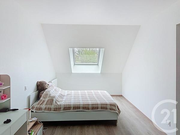 Maison à vendre  6 pièces - 144,85 m2 CHANGE - 53