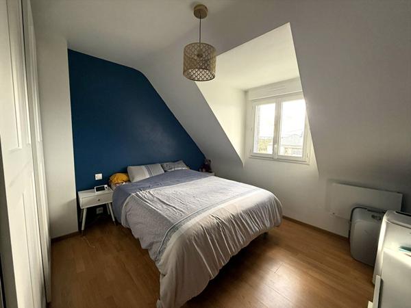 Maison familiale 5 pièce(s) 98 m2 avec jardin