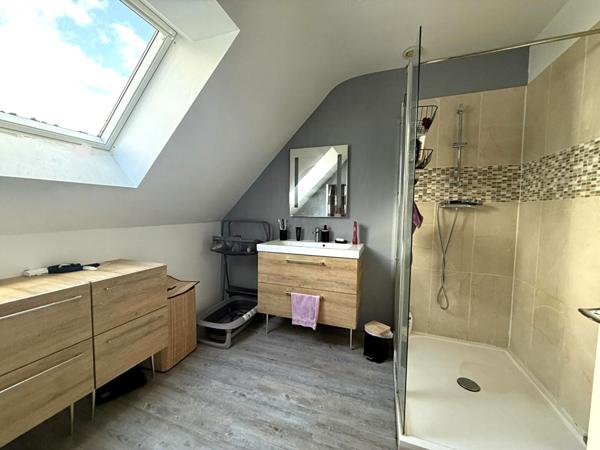 Maison familiale 5 pièce(s) 98 m2 avec jardin