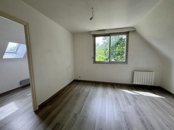 Maison traditionnelle 4 chambres à Vendre à CONLEAU
