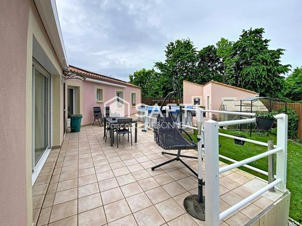 MAISON PLAIN PIED  4 CHAMBRES ET UN BUREAU  PISCINE TERRAIN CLOS