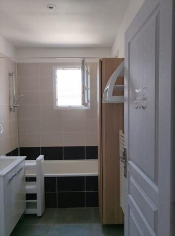 A VENDRE ALTHEN DES PALUDS Appartement 3 pièce(s) 69 m²