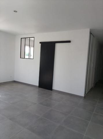 A VENDRE ALTHEN DES PALUDS Appartement 3 pièce(s) 69 m²