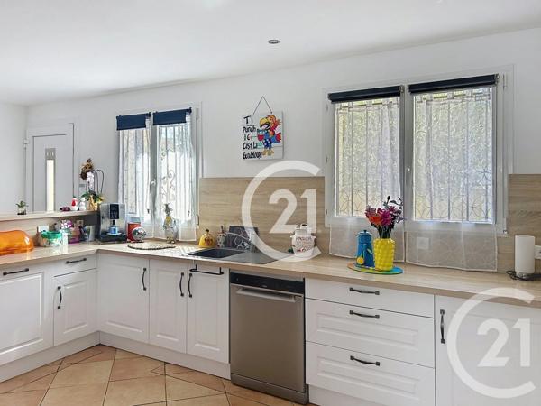 Maison à vendre  5 pièces - 141,20 m 2   CORNEILLA DEL VERCOL  - 66