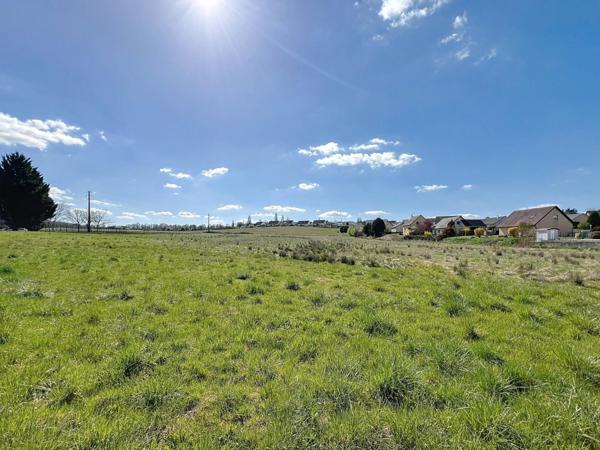 Terrain d'exception à Gray – 17500 m²