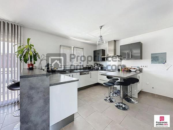 Maison 6 pièces + appartement T2