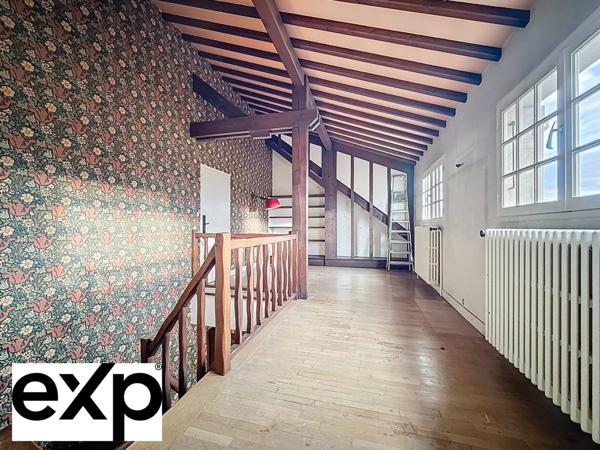 LIMAY — RARE. ÉLÉGANTE. INCOMPARABLE.