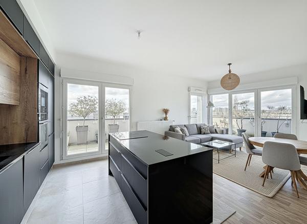 Appartement F4 dans résidence récente de 2023 - dernier étage - 3 chambres - magnifique terrasse de 36 m2 et une place de stationnement