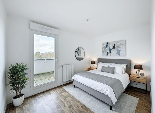 Appartement F4 dans résidence récente de 2023 - dernier étage - 3 chambres - magnifique terrasse de 36 m2 et une place de stationnement