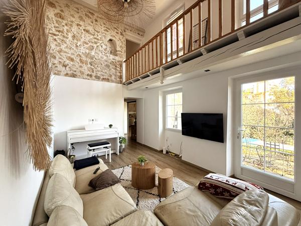 Mas Provençale 6 pièces 135 m2 sur terrain 5275m²