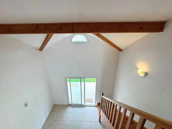 MAISON SITUEE A BELIGNEUX - CHANES