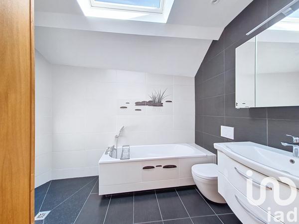 Maison à vendre 7 pièces 180 m² Élancourt