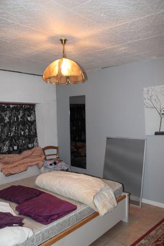 Chateaumeillant - Fermette avec véranda dans un hameau, avec grange sur un terrain de 2867m². Châteaumeillant (18370)