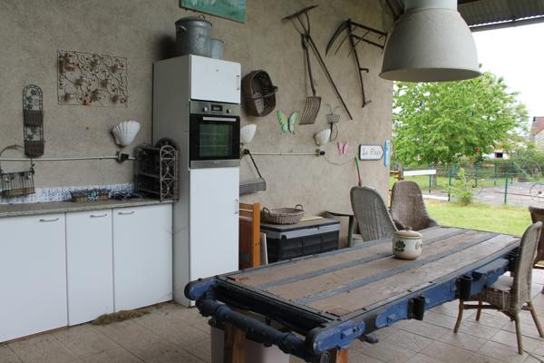 Chateaumeillant - Fermette avec véranda dans un hameau, avec grange sur un terrain de 2867m². Châteaumeillant (18370)