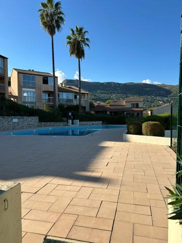 A Vendre Maison Duplex de 33.60m²