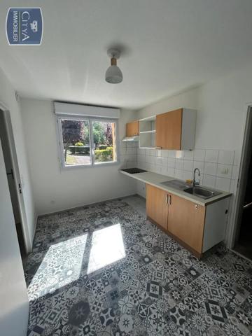 Maison à louer 4 pièces 80.68m²