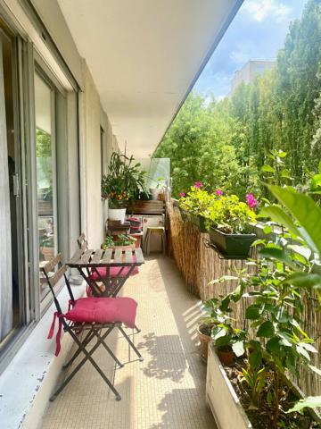 Appartement Courbevoie 4 pièce(s) 93 m2