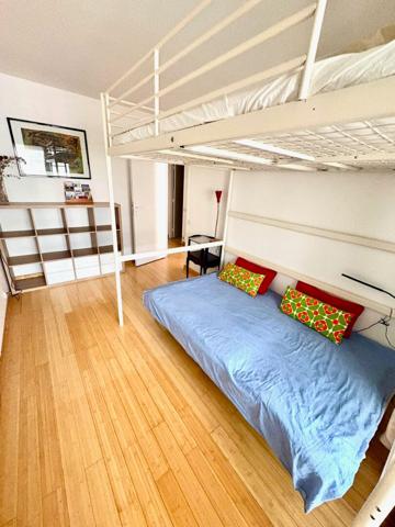 Appartement Courbevoie 4 pièce(s) 93 m2