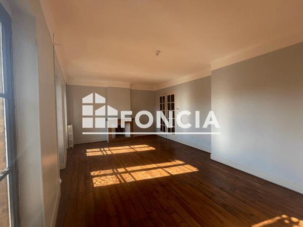 Location Appartement 2 pièces 71.31 m² - 51 RUE DE LA REPUBLIQUE Montauban 82000