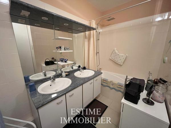 Appartement 4 pièce(s) 3 chambre(s) 138.85 m²