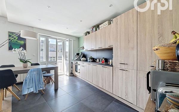 Appartement à louer    3 pièces • 65,39 m2 Annemasse