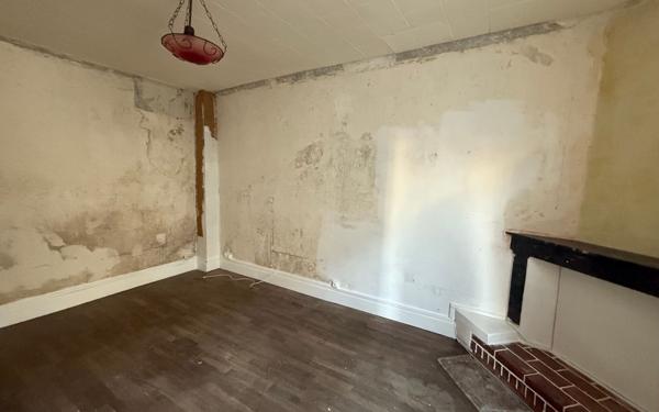 Maison à vendre    3 pièces •  Savonnières-devant-Bar