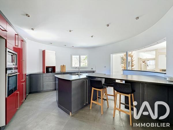 Maison (prestige) à vendre 16 pièces 320 m² Uchaud