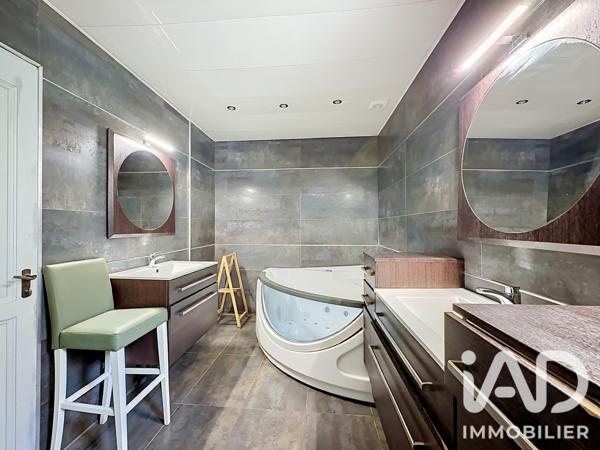 Maison (prestige) à vendre 16 pièces 320 m² Uchaud