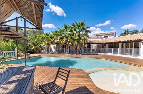 Maison (prestige) à vendre 16 pièces 320 m² Uchaud