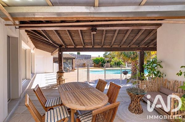 Maison (prestige) à vendre 16 pièces 320 m² Uchaud
