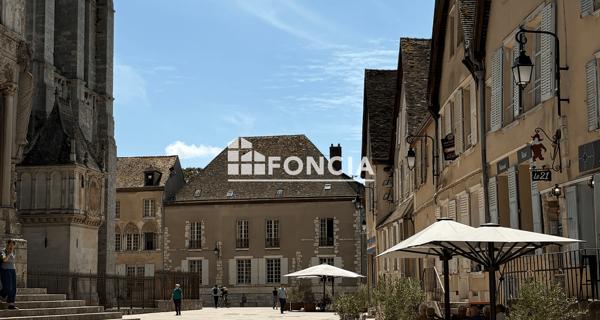À vendre Appartement 4 pièces 98.85 m² - Chartres 28000