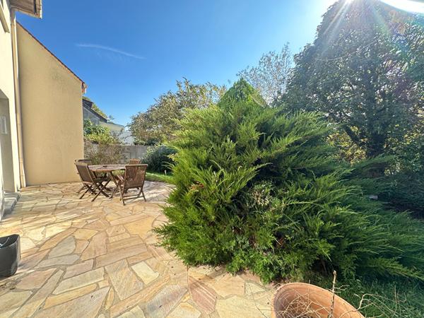 Maison d'architecte, Verrières-le-Buisson, DPE C- Sous-sol TOTAL , 4 chambres