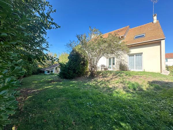 Maison d'architecte, Verrières-le-Buisson, DPE C- Sous-sol TOTAL , 4 chambres