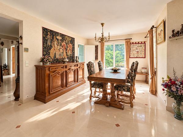 Maison d'architecte, Verrières-le-Buisson, DPE C- Sous-sol TOTAL , 4 chambres