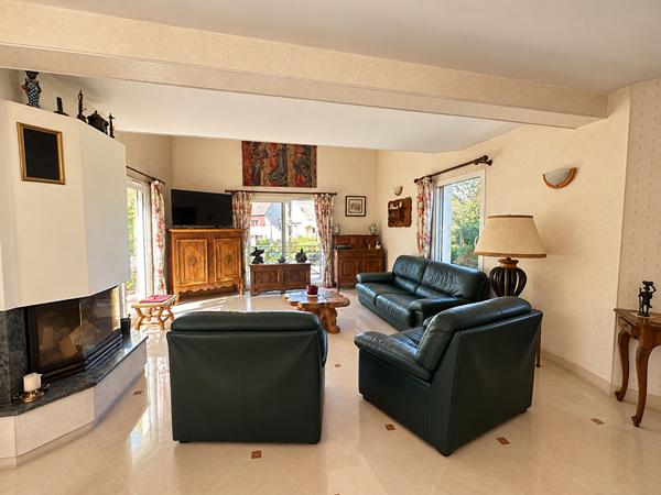 Maison d'architecte, Verrières-le-Buisson, DPE C- Sous-sol TOTAL , 4 chambres