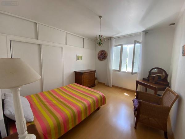 Maison individuelle à vendre à Parempuyre en Gironde (33290), ref : 032/1618   
Centre