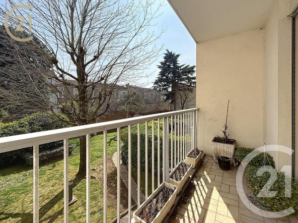 Appartement F4 à vendre  4 pièces - 75,24 m2 BONDY - 93