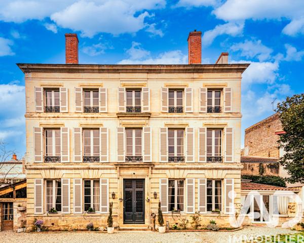 Maison à vendre 10 pièces 309 m² Marmande