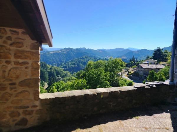 Maison en pierres à vendre 7 pièces SAINT MARTIN DE VALAMAS (07)