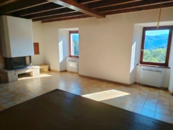 Maison en pierres à vendre 7 pièces SAINT MARTIN DE VALAMAS (07)